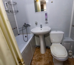 Стандарт улучшенный с одной большой кроватью в АэроОтель