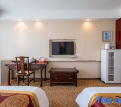 Двухместный номер Deluxe 2 отдельные кровати в Linghai Hotel