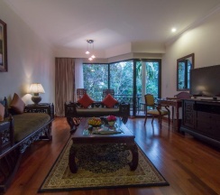 Двухместный номер Standard c 1 комнатой двуспальная кровать в Angkor Palace Resort & Spa