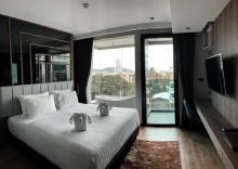 Студия с видом на город в Rak Elegant Hotel Patong