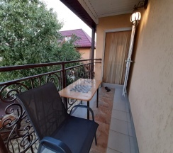 2-х комнатный семейный в Райский уголок