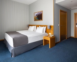 Двухместный номер Accessible 2 отдельные кровати в Tulip Inn Rosa Khutor