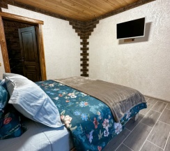 Гостевой коттедж в Grizzly house