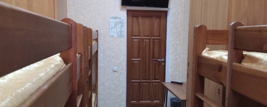ШЕСТИМЕСТНЫЙ УНИВЕРСАЛЬНЫЙ НОМЕР в Делюкс