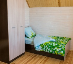 Коттедж с балконом в Подстепки house