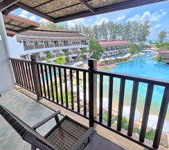 Студия Premium с видом на бассейн в Arinara Beach Resort Phuket