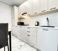 Апартаменты с балконом в Апартаменты Like Home на Земнухова 2
