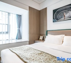 Люкс Business с балконом в Yidiandian Hotel Apartment (Shenzhen International Convention And Exhibition Center)