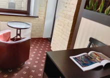 Апартаменты с просторной спальней, обеденной зоной и балконом в My Favourite Garden Hotel