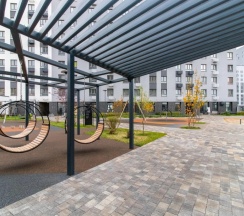 Четырёхместные апартаменты c 1 комнатой в Арендахотел72