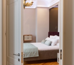 Улучшенный люкс с кроватью размера "king-size" в ITALYANSKAYA 29 Hotel