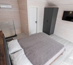 Домик в Calista