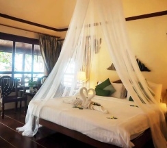 Двухместная вилла Beachfront Suite (двуспальная кровать) в Chawengburi Resort
