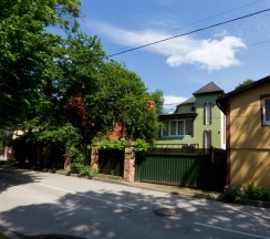 Коттедж с 2 комнатами в Наратэй