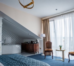 Де-Люкс в Pride-hotel