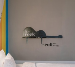 2-местный номер в блоке Extra Space с балконом и видом на горы в Ays Design Hotel