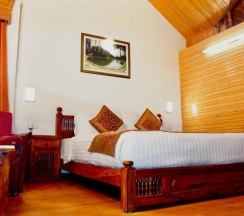 Номер Deluxe в Evaan Resorts Oakwood Hamlet Shoghi