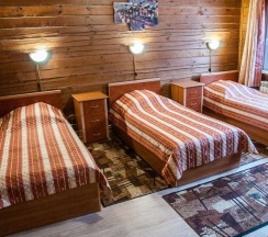 3-местный номер стандарт полулюкс в Медведь