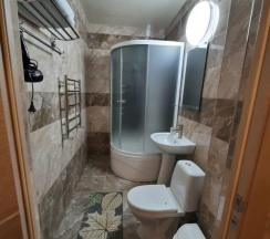 Однокомнатные апартаменты с собственной кухней и балконом в Вилла Лиза