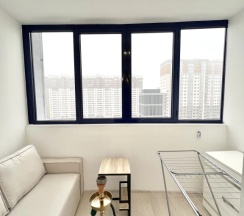 Апартаменты в Квартира Двухкомнатная в центре Минска на сутки/недели/месяцы 2 лоджии