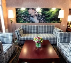 Двухместный люкс Business двуспальная кровать в Казжол