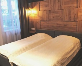 Стандартный двухместный номер с 2 отдельными кроватями и душем в Геркулес