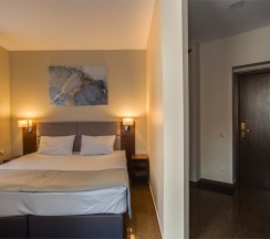 Улучшенный трёхместный в Forton hotel