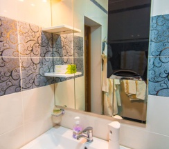 Полулюкс с балконом и с красивым видом из окна в Вояж