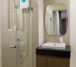 Двухместный номер Superior двуспальная кровать в Modernbright Service Apartment