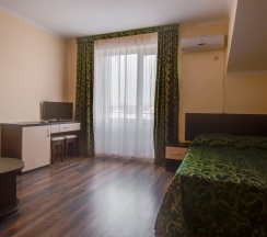 Номер семейный в Фея