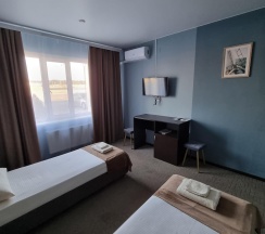 Номер стандарт комфорт с 2 односпальными кроватями в Leto Place