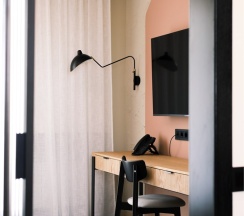 Люкс с видом на крепость и море в Марена