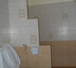 Бунгало с балконом в 4T Guesthouse