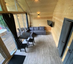 Четырёхместный коттедж в RiverBank