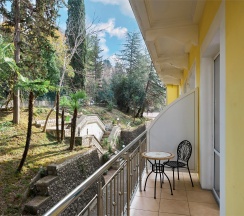 Комфорт с видом на город в Арт-отель