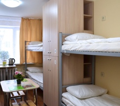 Кровать в общем номере (мужской номер) в Мтм