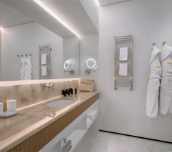 Premium Suite в Миррос Montis MediSPA