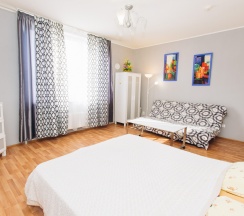 Комфорт с 2 спальнями \ в Алеся