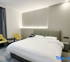 Номер Luxury в Dafa Hotel
