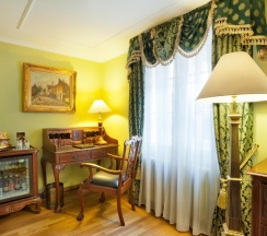 Двухместный номер Deluxe двуспальная кровать в Hotel U Prince Prague by BHG