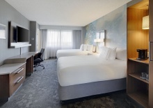 Четырёхместный номер Standard в Courtyard by Marriott Austin-University Area