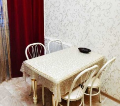 М.Горького 85Б. 1-комн.кв., 10-этаж, 125 в АнтиОтель