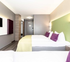 Трёхместный номер Standard в Hotel Demas City