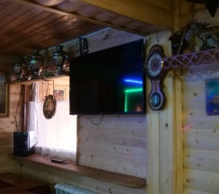 Коттедж с 3 комнатами с красивым видом из окна в Эдем