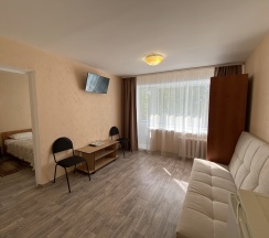 ЭКОНОМ СЕМЕЙНЫЙ с двуспальной кроватью в Сталагмит