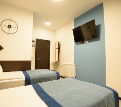 Улучшенный номер с двуспальной кроватью или двумя раздельными в Time hotel