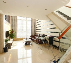 Двухместный номер Deluxe Дуплекс (двуспальная кровать) в Louidon Mega Duplex Apartment - Beijing Rd