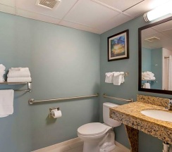 Двухместный номер Standard с балконом 2 отдельные кровати в Best Western Plus Ocean City