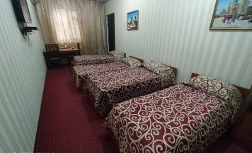 Четырёхместный номер Standard в Silver Hotel