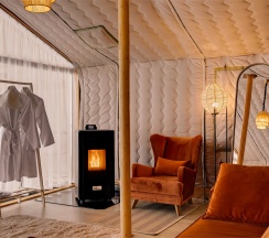 Лодж "У озера" с купелью в Lembo